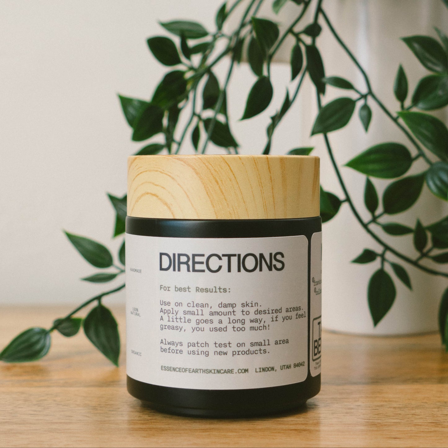 Sensitive Whipped Tallow with Frankincense Resin and Castor Oil
